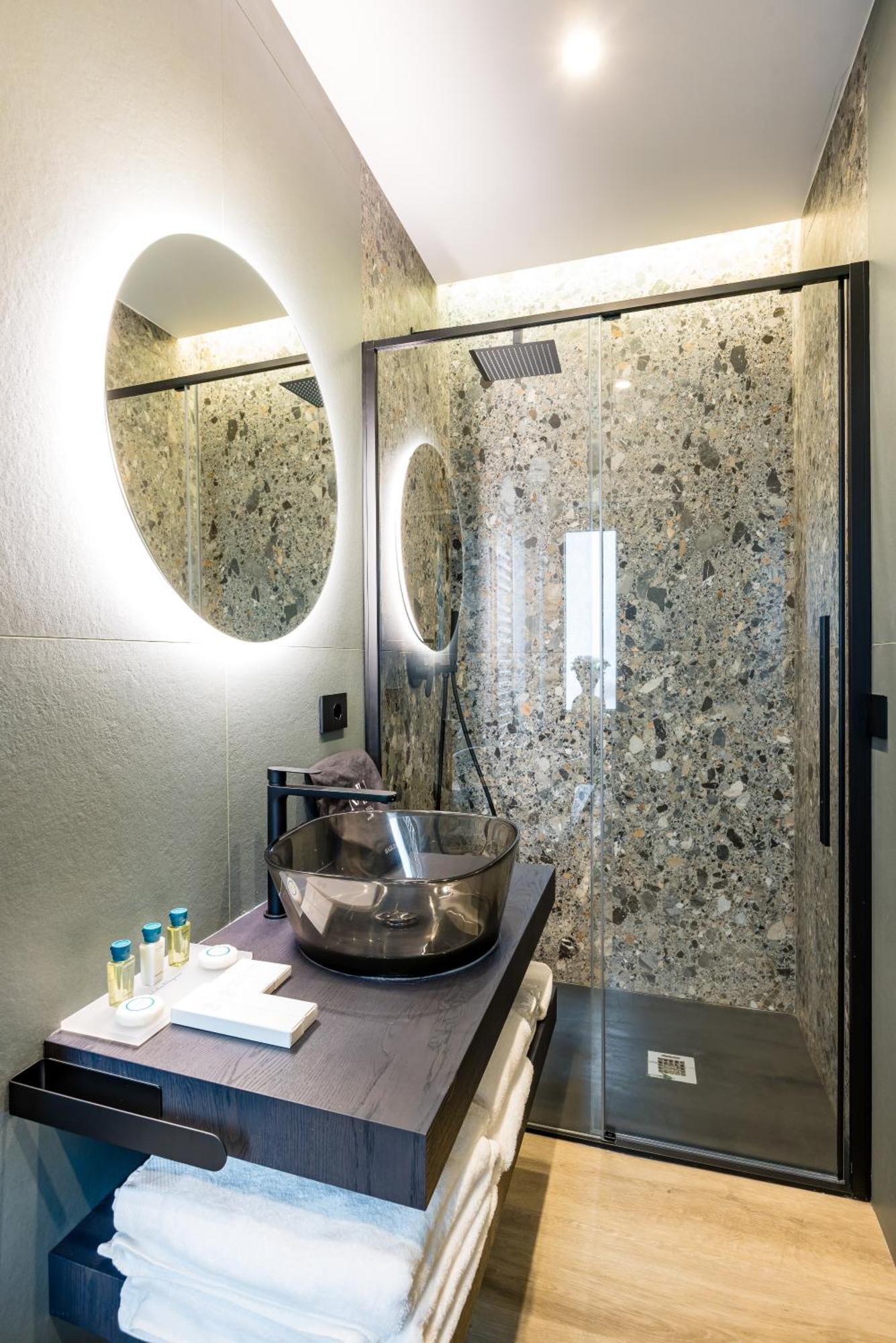 Mh Suites Plebiscito 那不勒斯 外观 照片